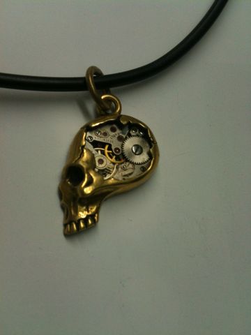 dije calavera reliquia del futuro

wym89@terra.com.mx